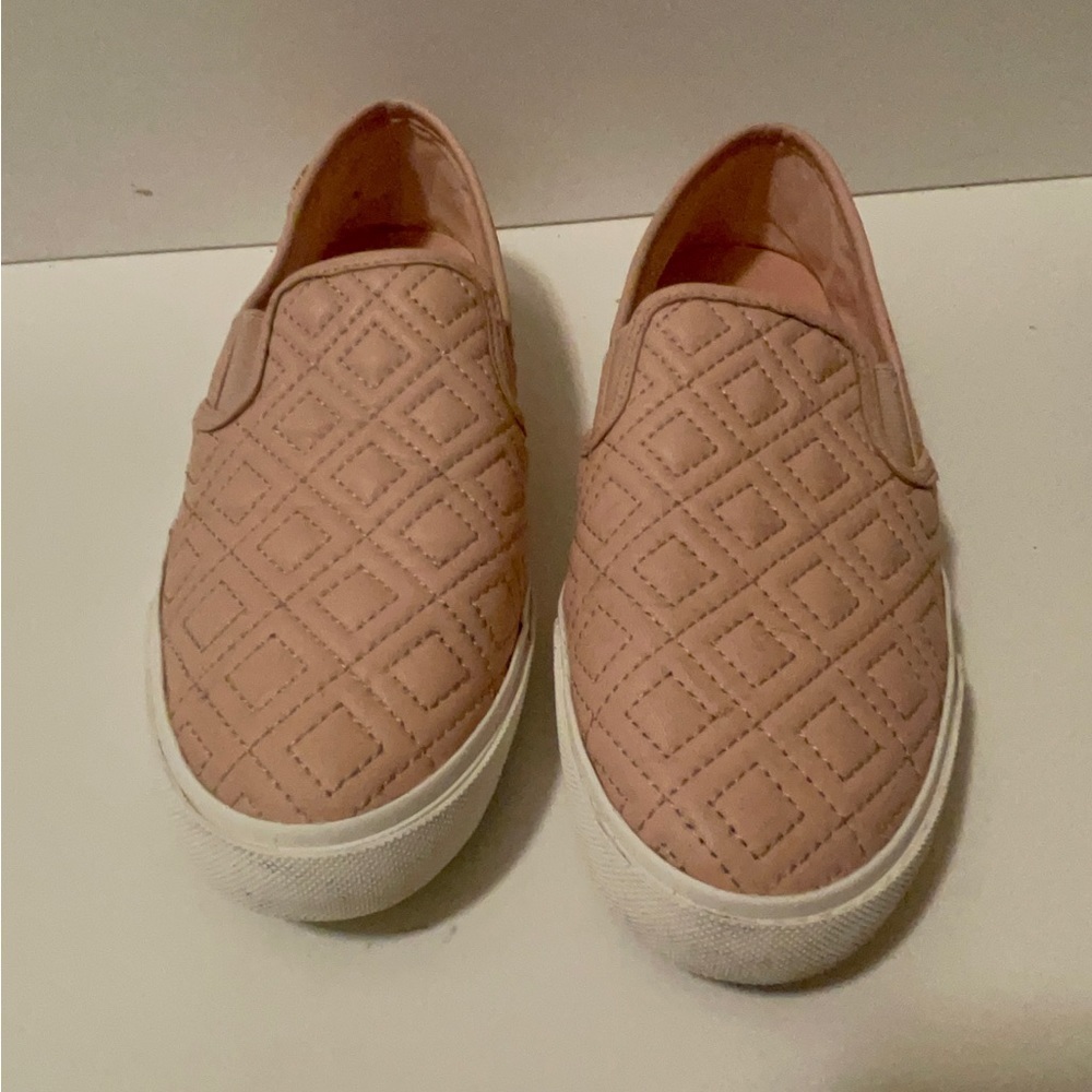 Tory Burch, Beautiful Pink Color Slippers